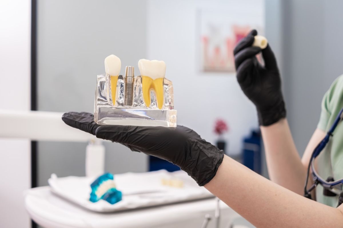 implant dentist el paso